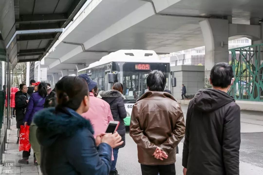 武汉徐东掉钱的巷子,武汉徐东大街小巷子现状