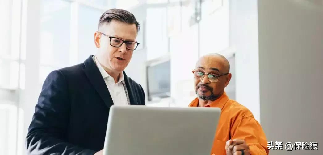 保险业务员离职后投诉自己的保单,保险业务员离职了理赔谁来负责