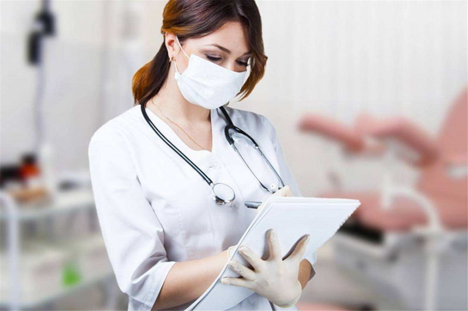 人流手术需要坐小月子吗,人流手术坐多久小月子