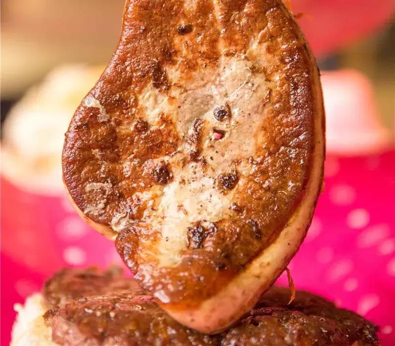 最正宗的纽约汉堡 (纽约神级汉堡在上海排队)