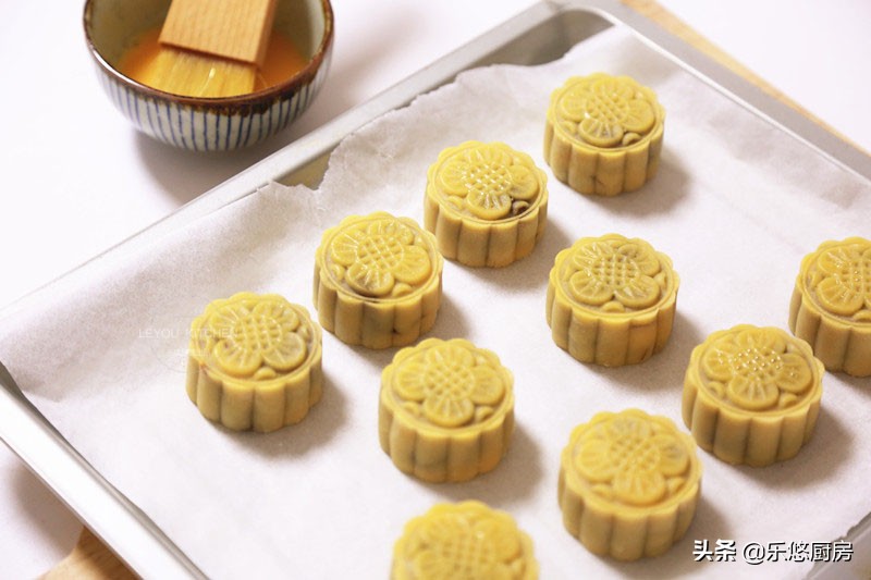 适合初学者做的枣泥月饼,从小爱吃豆沙包