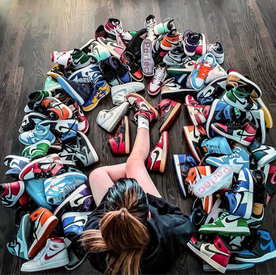 「硬资讯」AJ1今年发售数目破20款,罗振宇冲击科创板上市