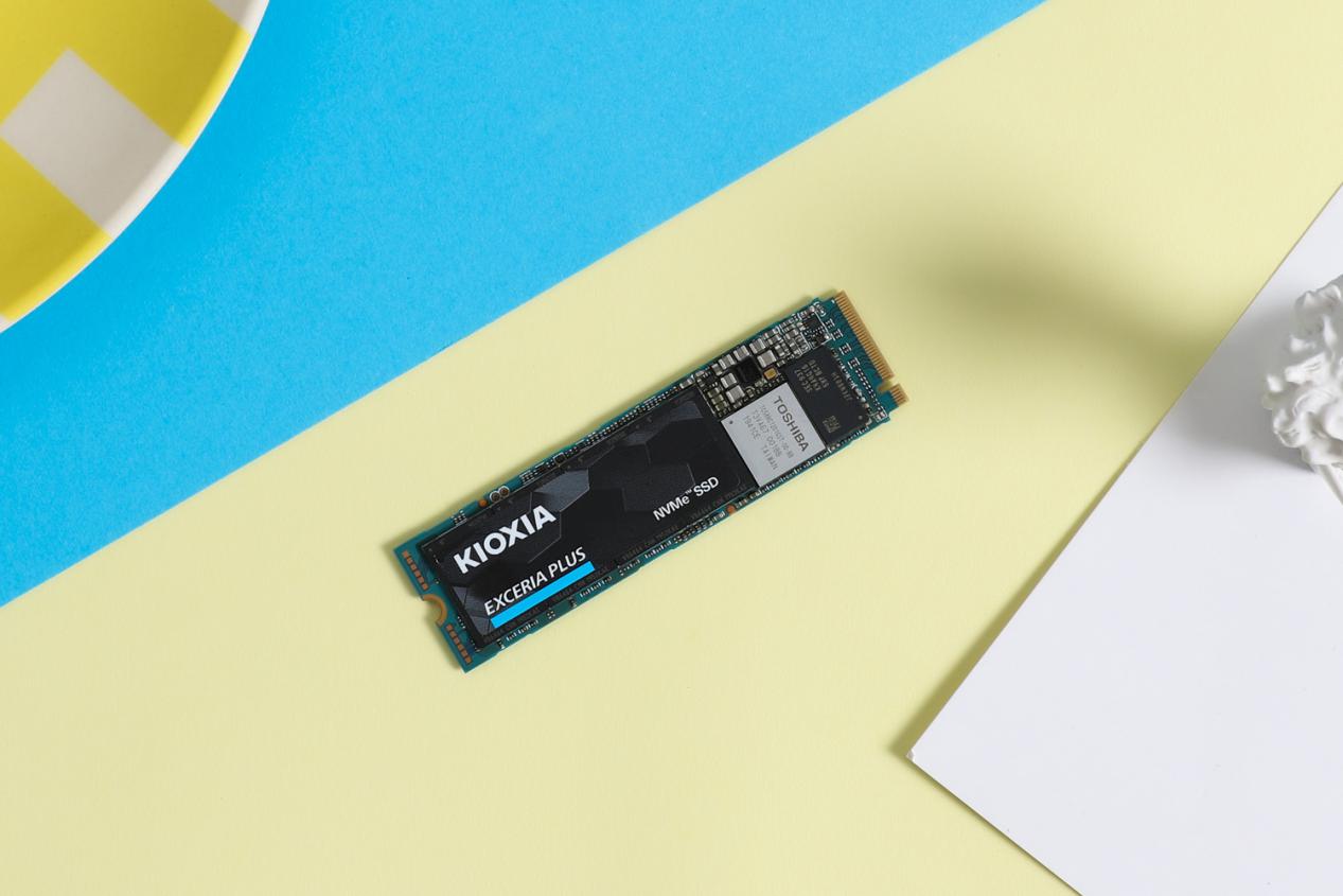 固态硬盘铠侠nvme,nvme1t固态硬盘好吗