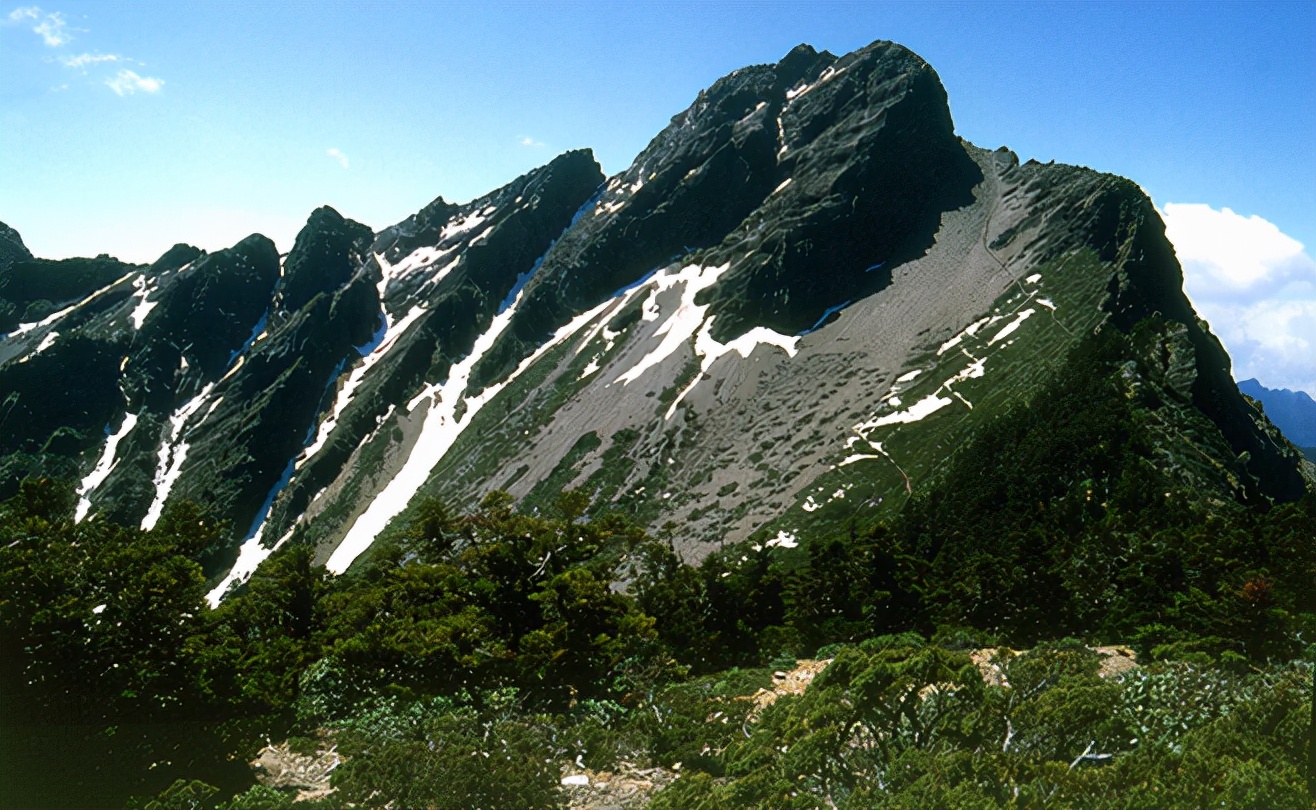 #头条风景#祖国大好河山-台湾玉山