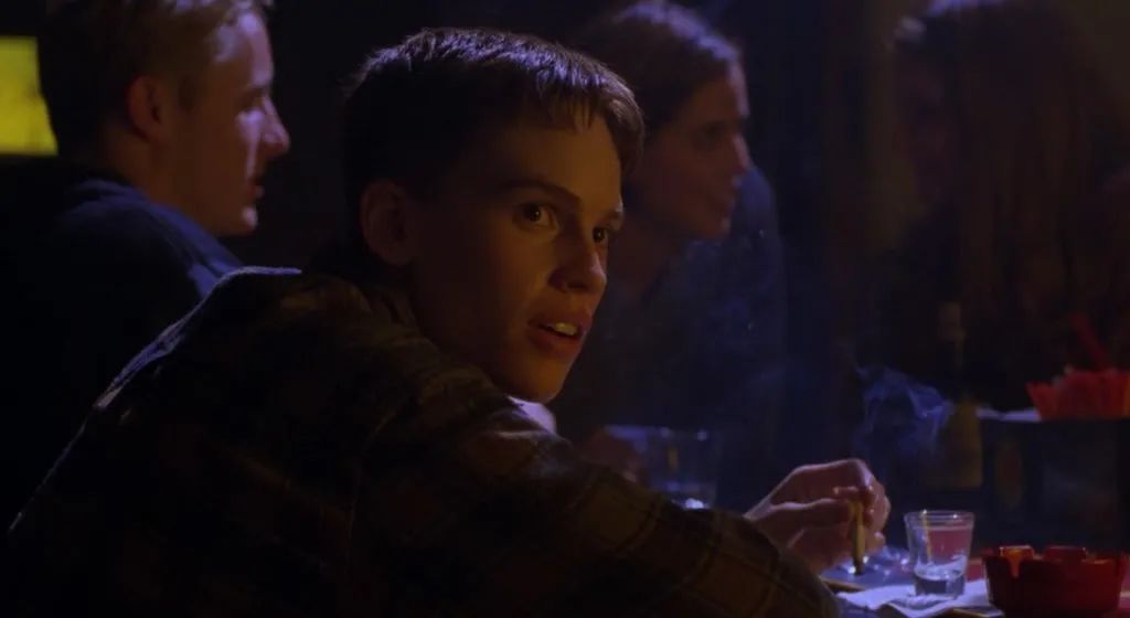 男孩别哭电影真实事件,男孩别哭电影全集