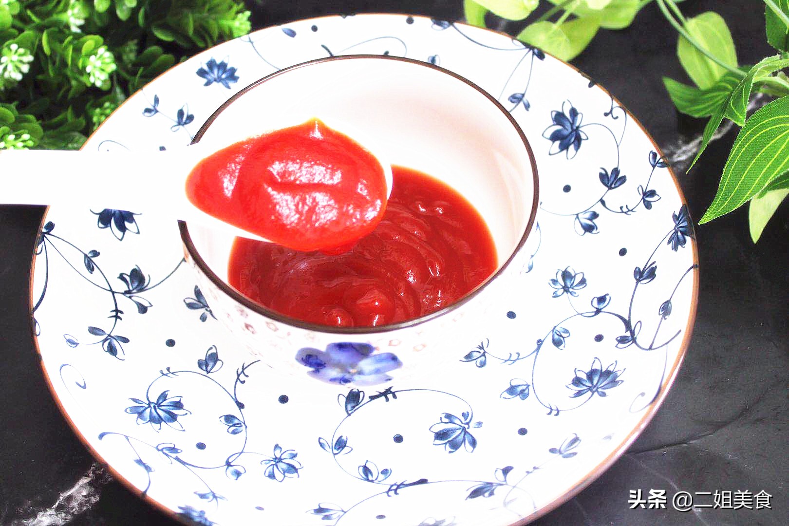 番茄酱跟番茄沙司哪个适合做汤,番茄酱和番茄沙司配合使用
