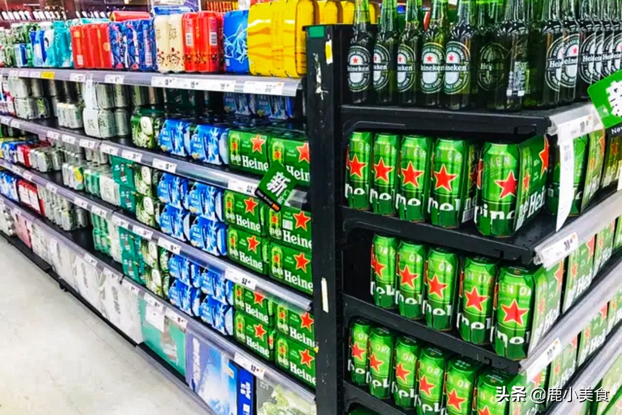 买啤酒要买品牌的吗,买啤酒买到只有半罐