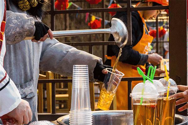 瓦房店·高发上东壹号首届全球美食狂欢节来啦！9月13日盛大开幕