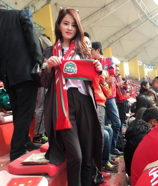 中超草皮出问题了怎么办,中超足球场怎么看风波