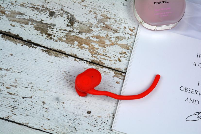 骷髅头小魔豆蓝牙耳机测评,骷髅头蓝牙耳机运动耳机