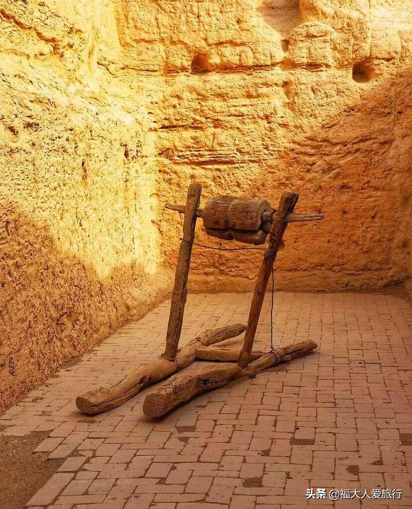 新疆哪里避暑必去吐鲁番,中国最低的地方吐鲁番盆地