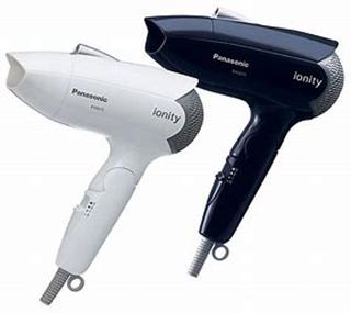 怎么护理头发干枯毛躁掉发,如何护理干枯分叉的头发