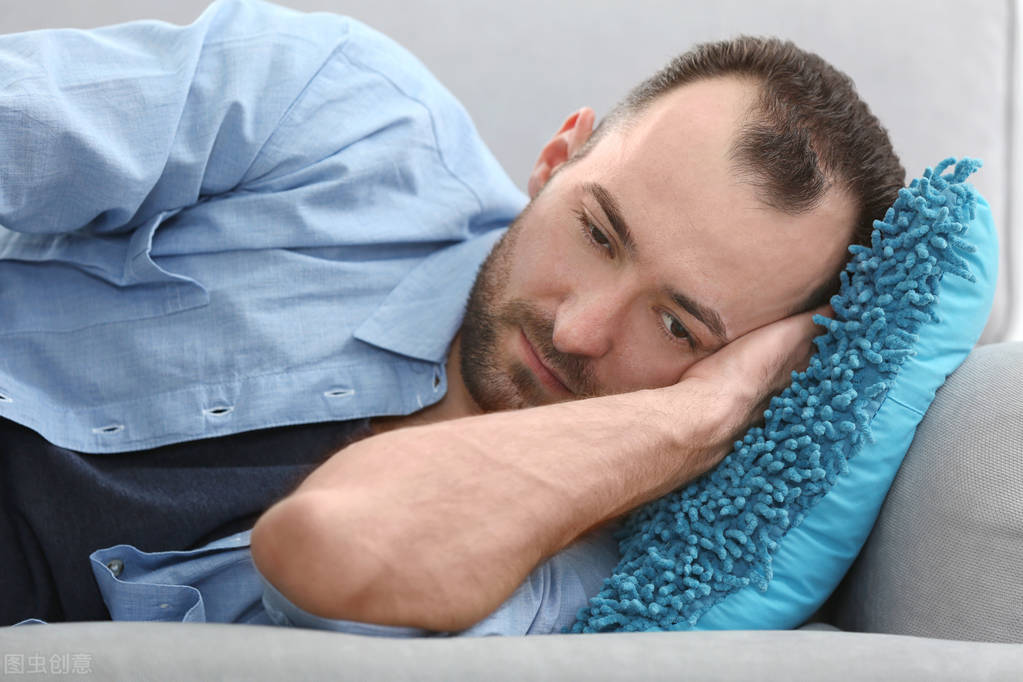 男人经常失眠是为什么,男人经常失眠是为什么呢