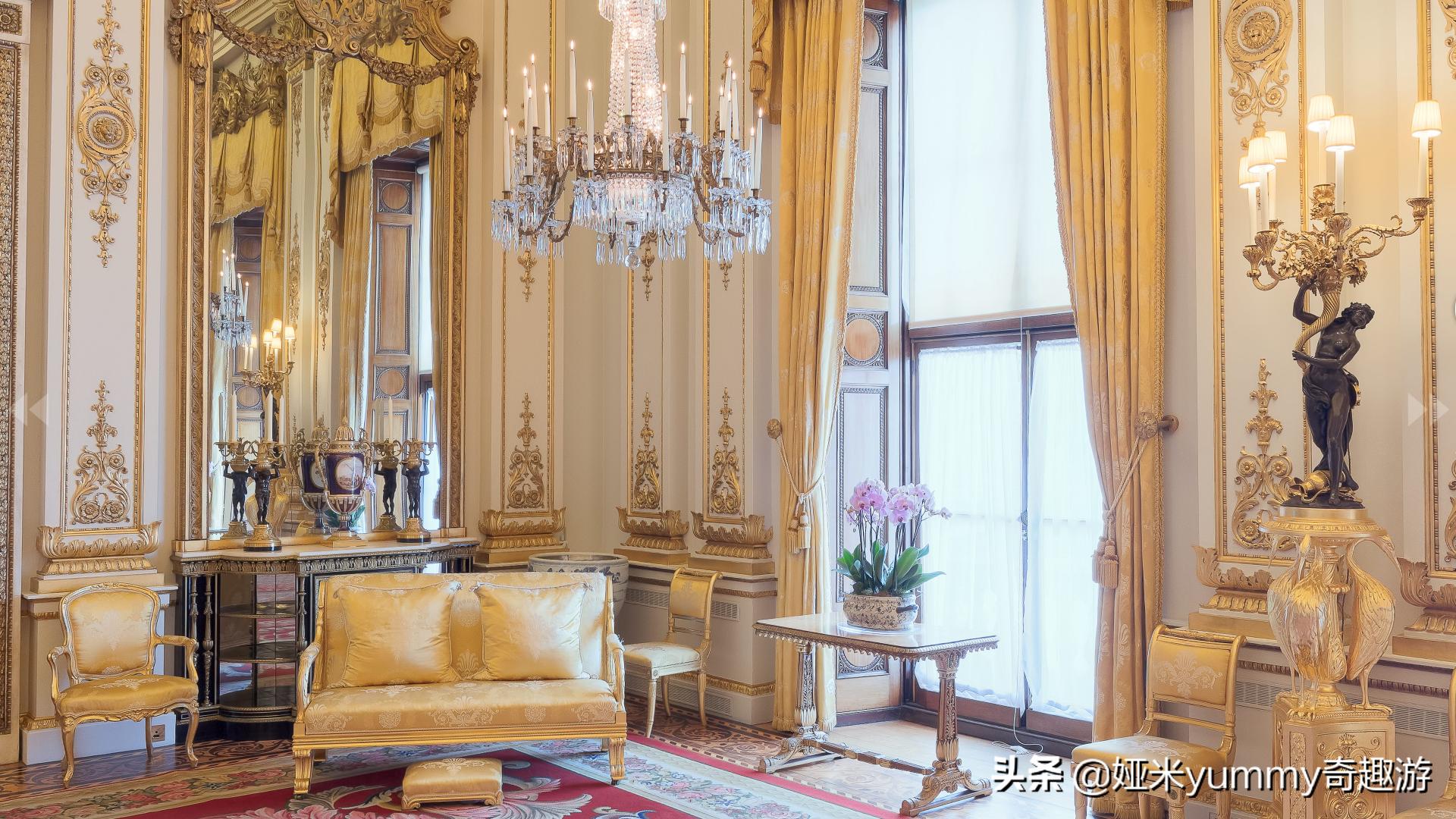 白金汉宫是女王的宫殿吗,伊丽莎白二世白金汉宫阳台