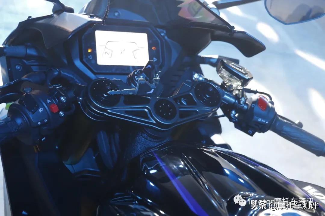 飞肯fkm豪华版,飞肯fkm3gp落地价