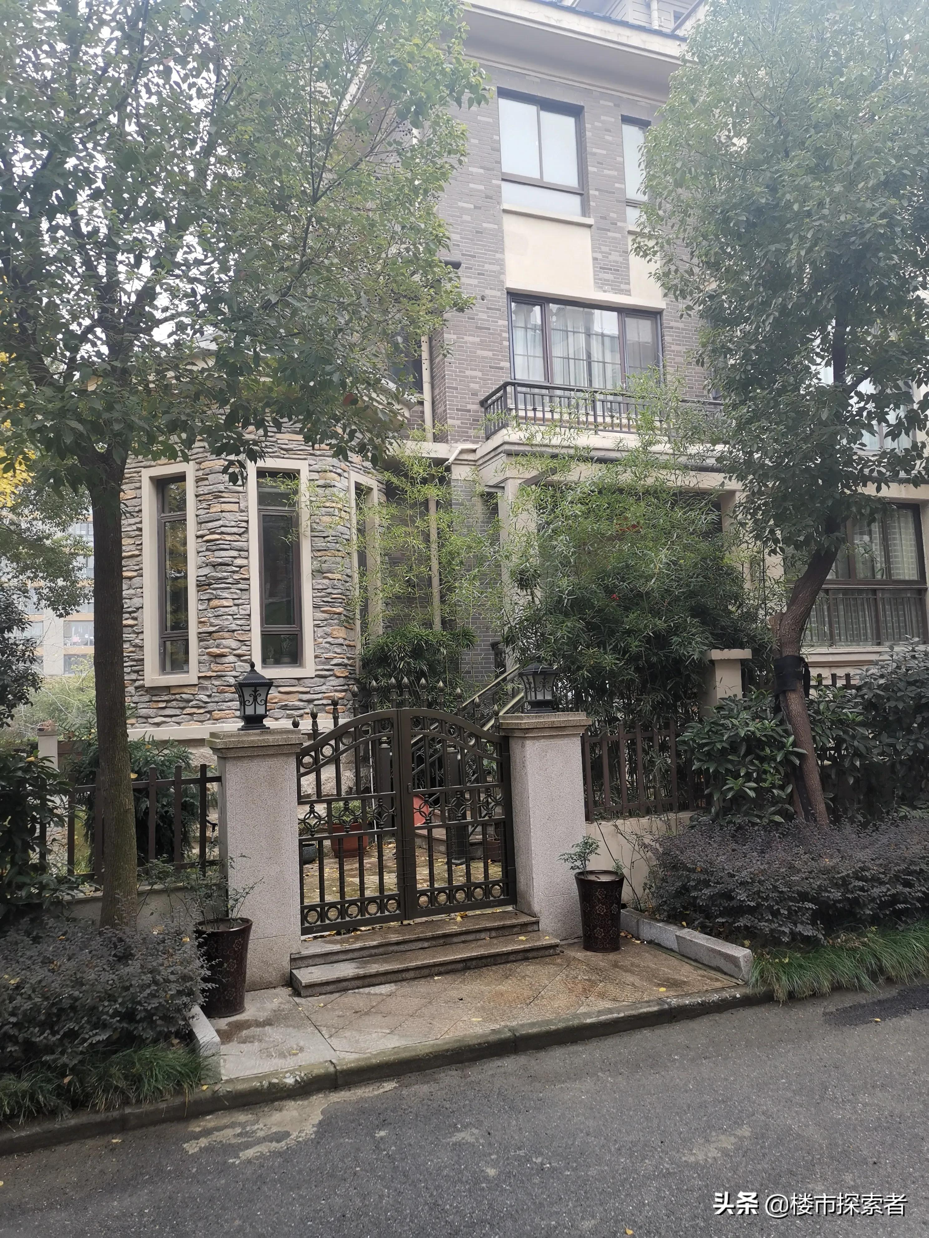 再三强调：别墅是最不值得投资的房产了