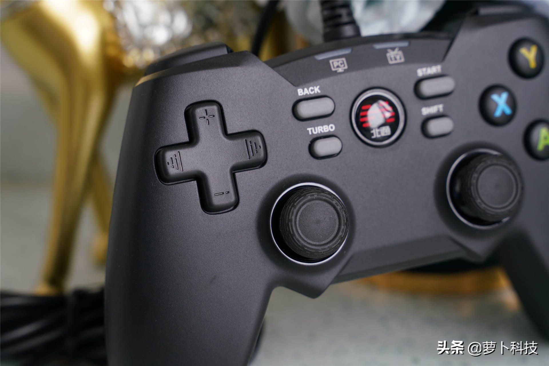 北通蝙蝠4手柄连接电脑没反应,北通蝙蝠4手柄玩实况