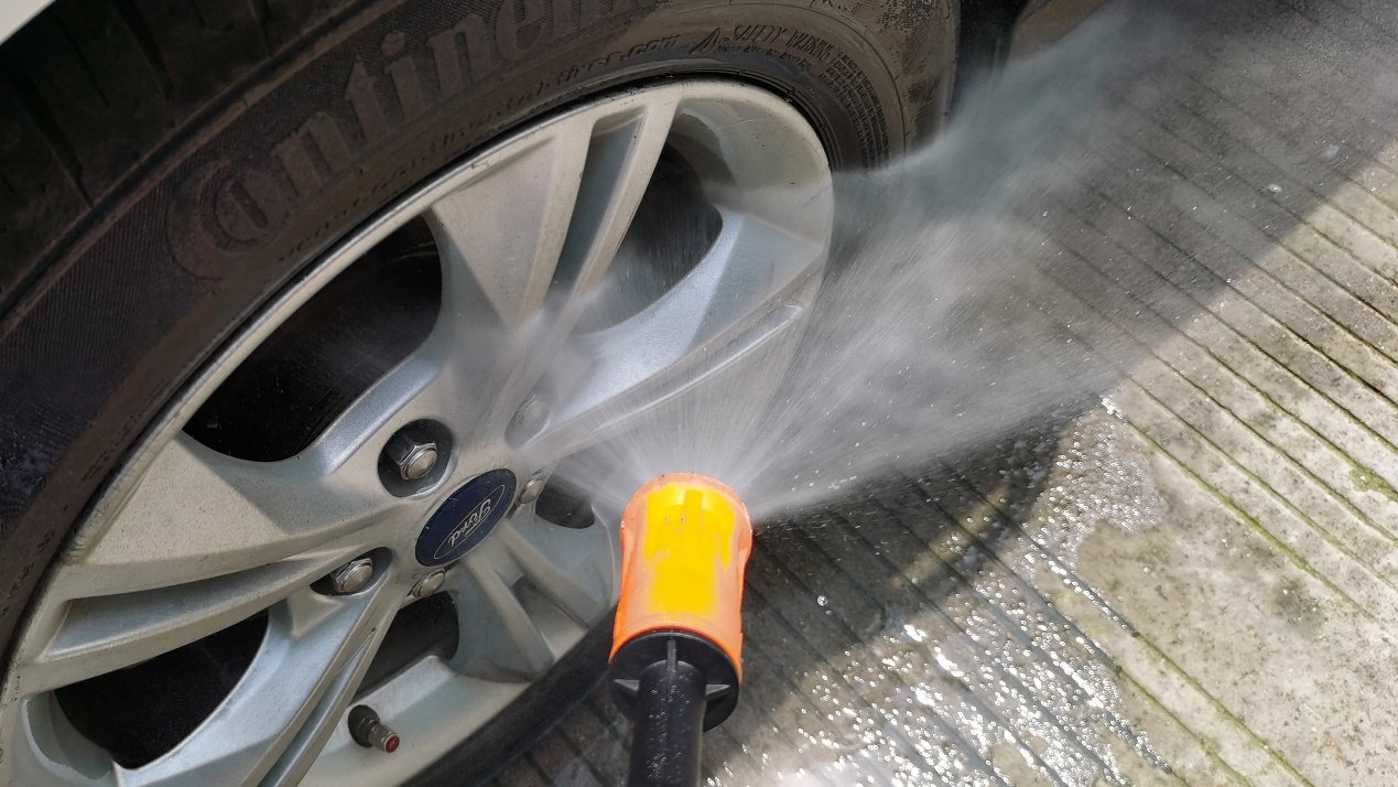 绿田无线洗车机实测哪一款最好用,绿田泰坦高压洗车机开箱评测