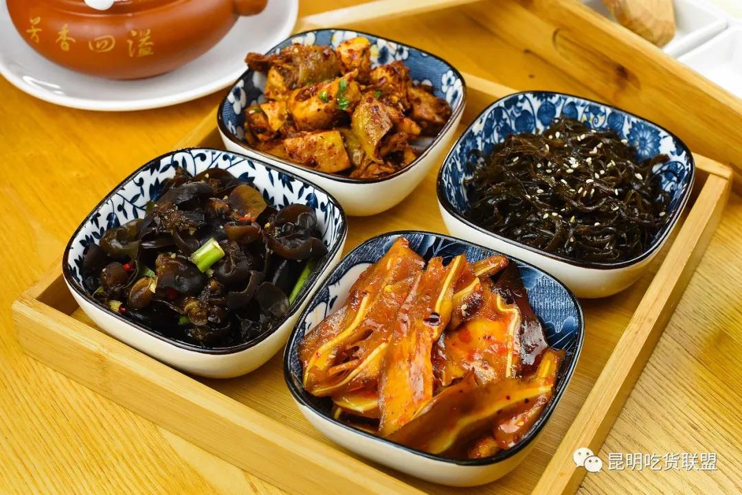 昆明老街附近哪家过桥米线好吃,昆明过桥米线百年老店哪家最正宗