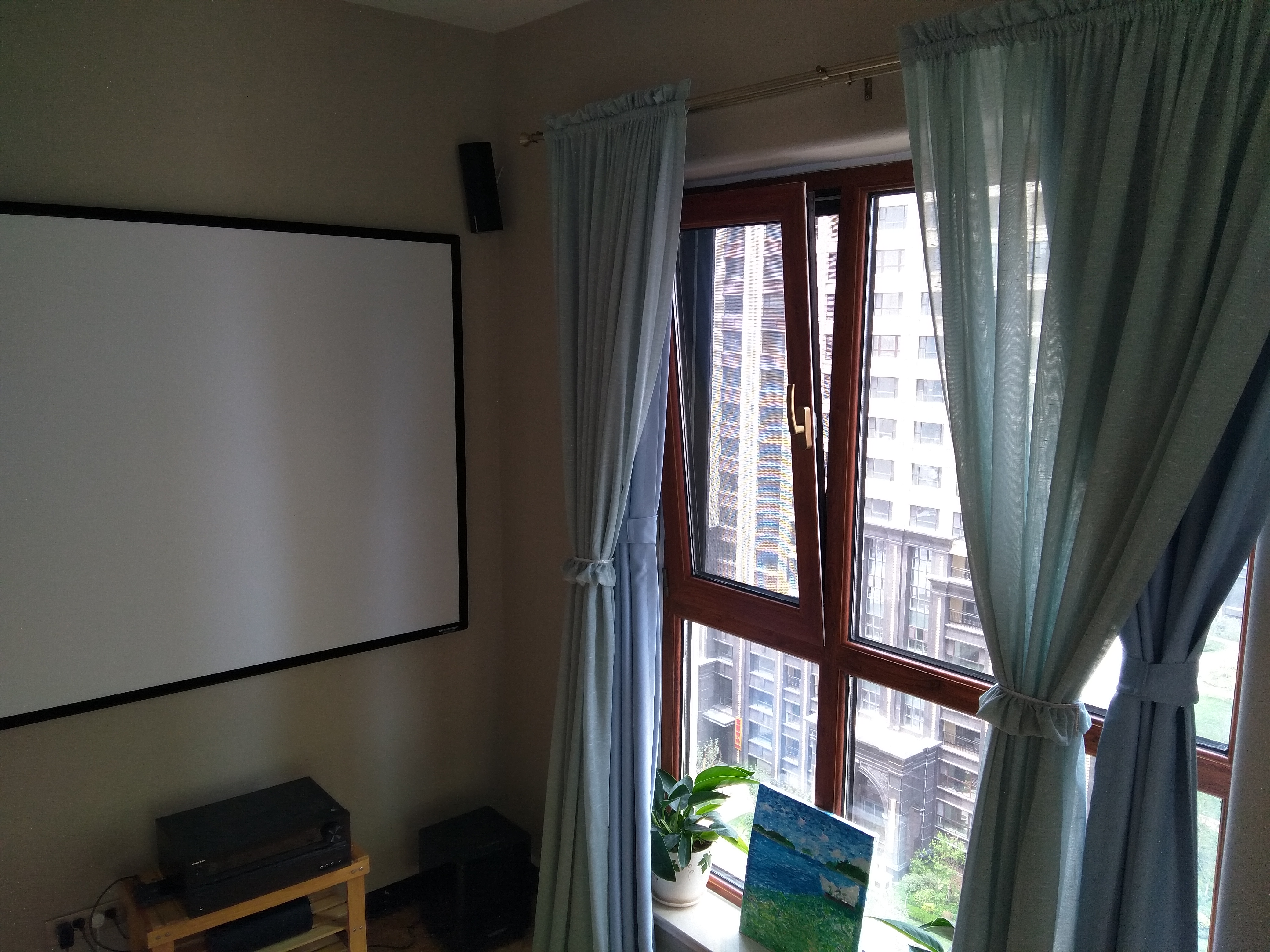 家庭影院嵌入式音响案例,家庭卫星影院5.1音响推荐