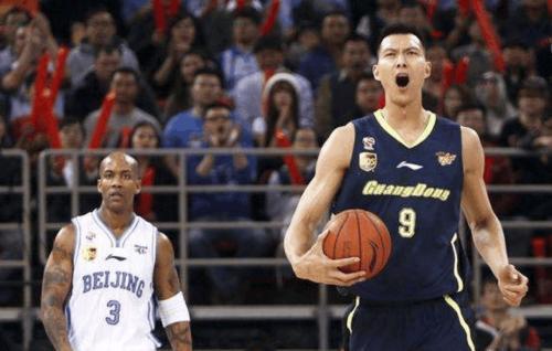 易建联最近新消息视频,易建联最近的视频