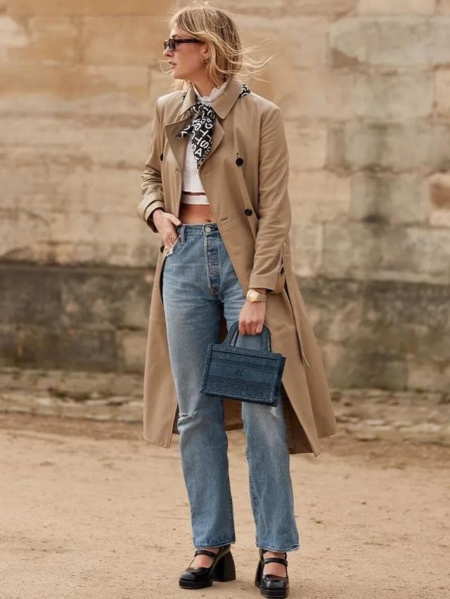 丝巾系法又来更新了精致女人必备,时尚丝巾的100种系法请收藏