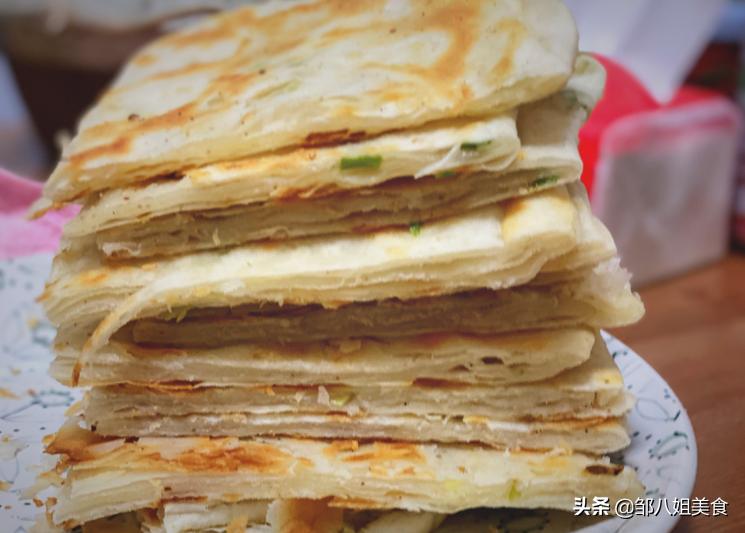 家常烙饼步骤外酥柔软,烙饼怎么做才酥软可口