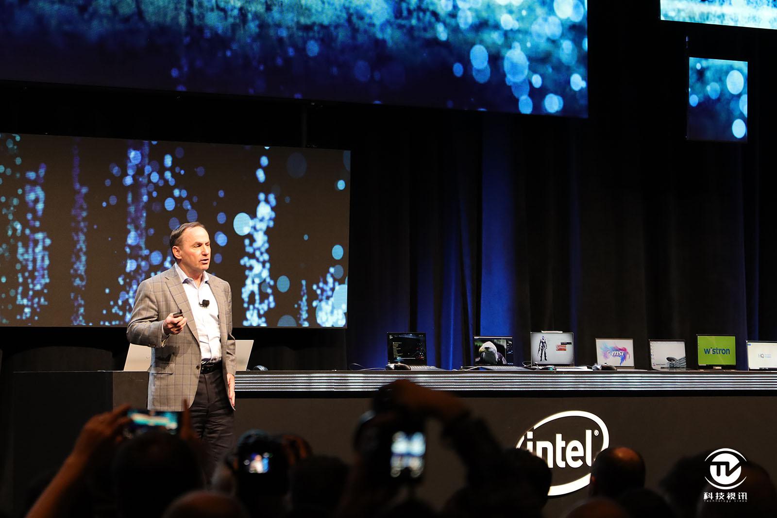 重新定义PC体验英特尔推动计算力释放数据力量