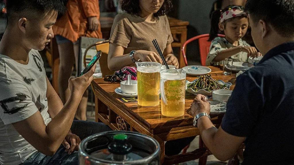 “大金链子小手表,一天三顿吃烧烤”徐州16家烧烤扛把子都在这儿