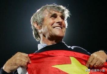 中国足球球王李惠堂进了多少球,国足巅峰时刻李惠堂