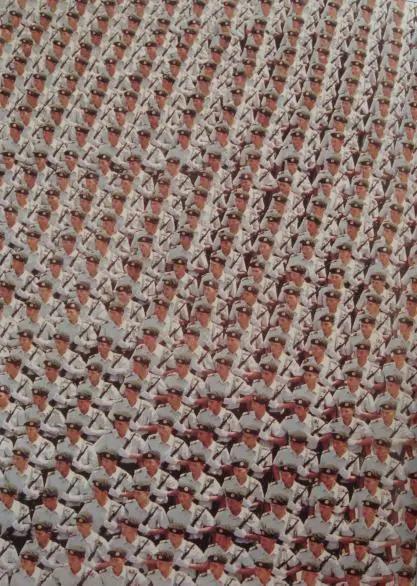 我军历史上最大规模军服换装几式,解放军第一次换装是什么水平