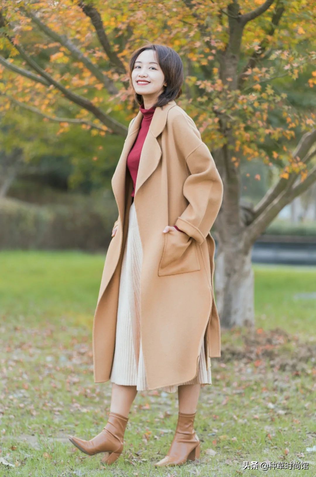 短款驼色和哪三个颜色最搭,今冬穿驼色这6种颜色美爆了