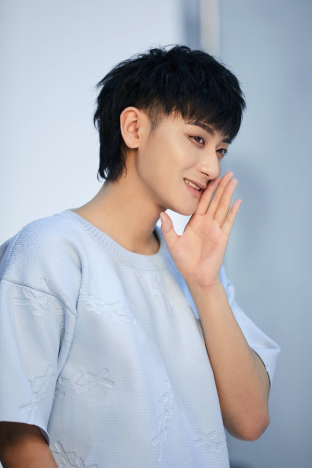 黄子韬和雀巢咖啡,黄子韬代言的奶茶