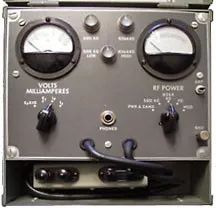 隐藏在海上船只不起眼角落的小黄盒，细数能救命的长波和短波电台