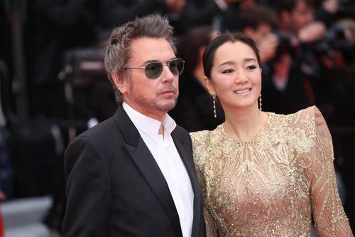 「客观评价」国际巨星巩俐，为何嫁给3婚3离的让•米歇尔•雅尔