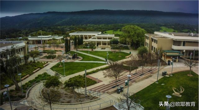 美国巴特社区学院,美国大都会社区学院
