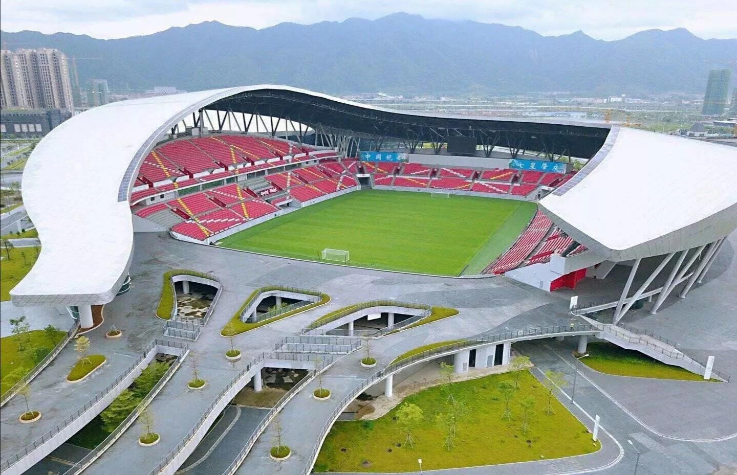 深圳专业足球场改造后效果图,深圳专业足球场改造最新进展