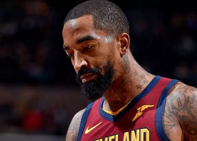 一分钟体育：姆巴佩入围金童奖；慕尼黑申办2021年欧冠决赛