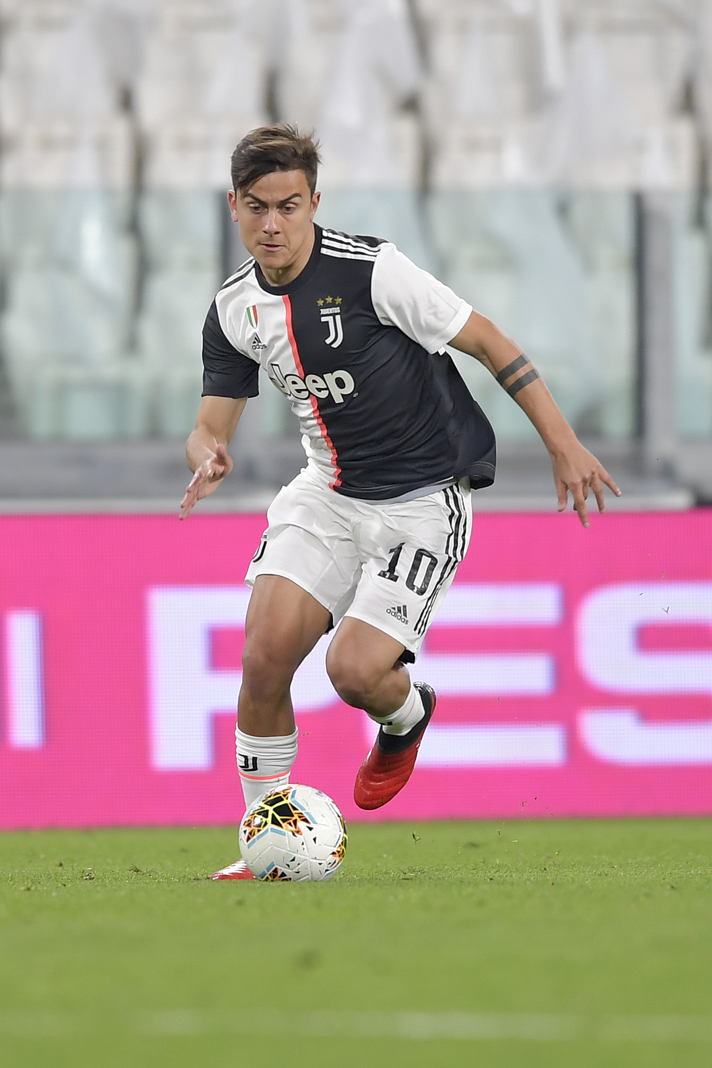 迪巴拉十大球,迪巴拉所有球衣