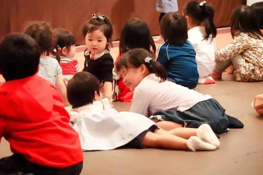 全职妈妈孩子上学了能做什么工作,全职妈妈月入三万