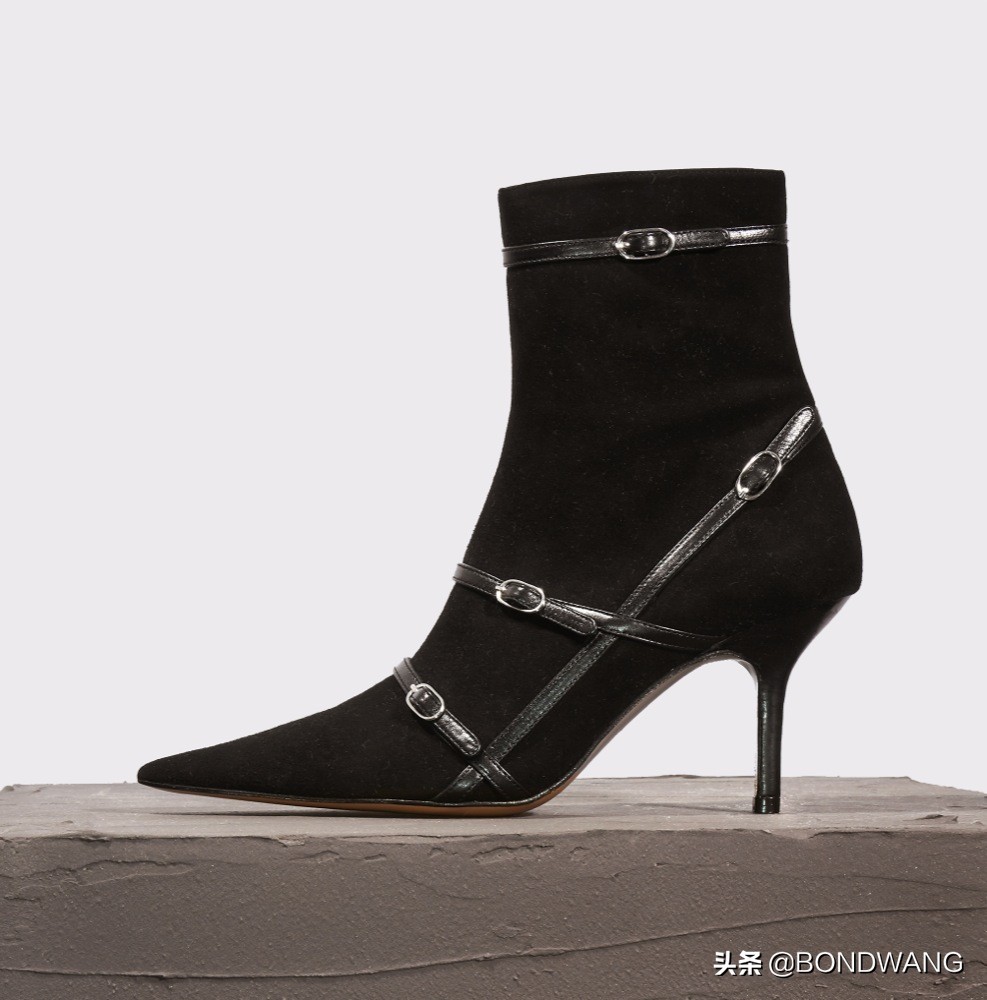 abra品牌鞋,为乔布斯设计logo的设计师