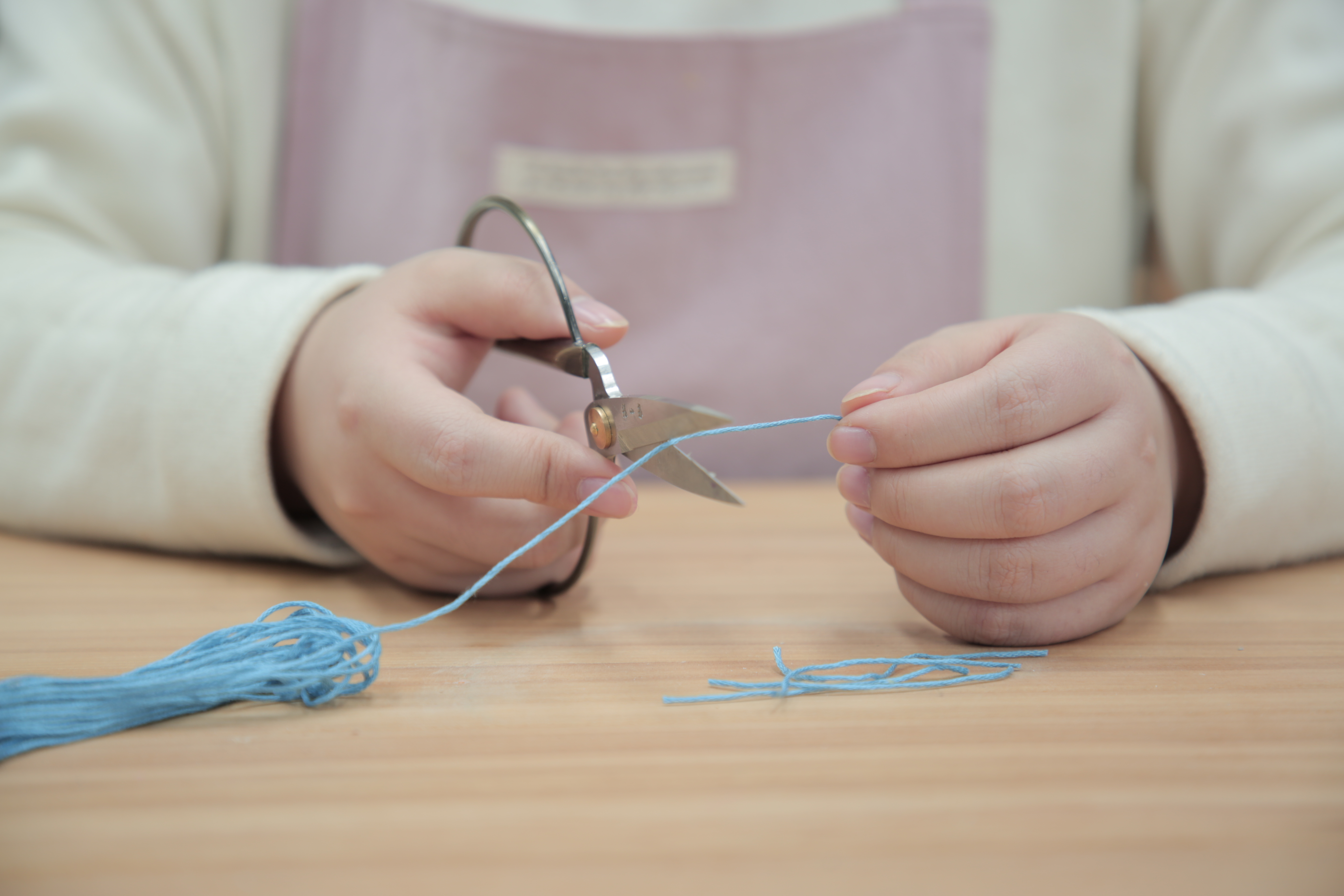 复古羽毛耳环,手工马海毛耳环