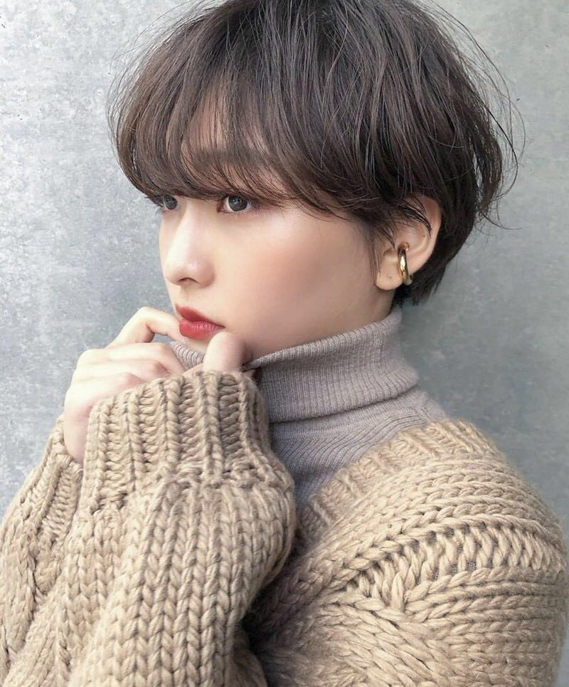 女生起床不用打理的气质发型,不想打理却又很好看的女生发型