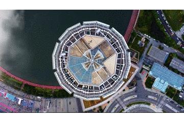 央视评论员谈乘风破浪的姐姐,主播参加乘风破浪的姐姐