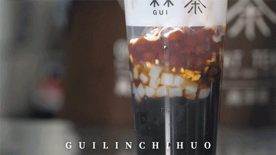 桂林奶茶店探店拍照,性冷淡风奶茶店拍照墙布置