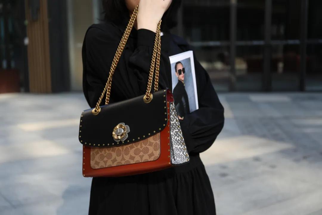 coach蔻驰包包最值得买的款,COACH蔻驰经典畅销款包包