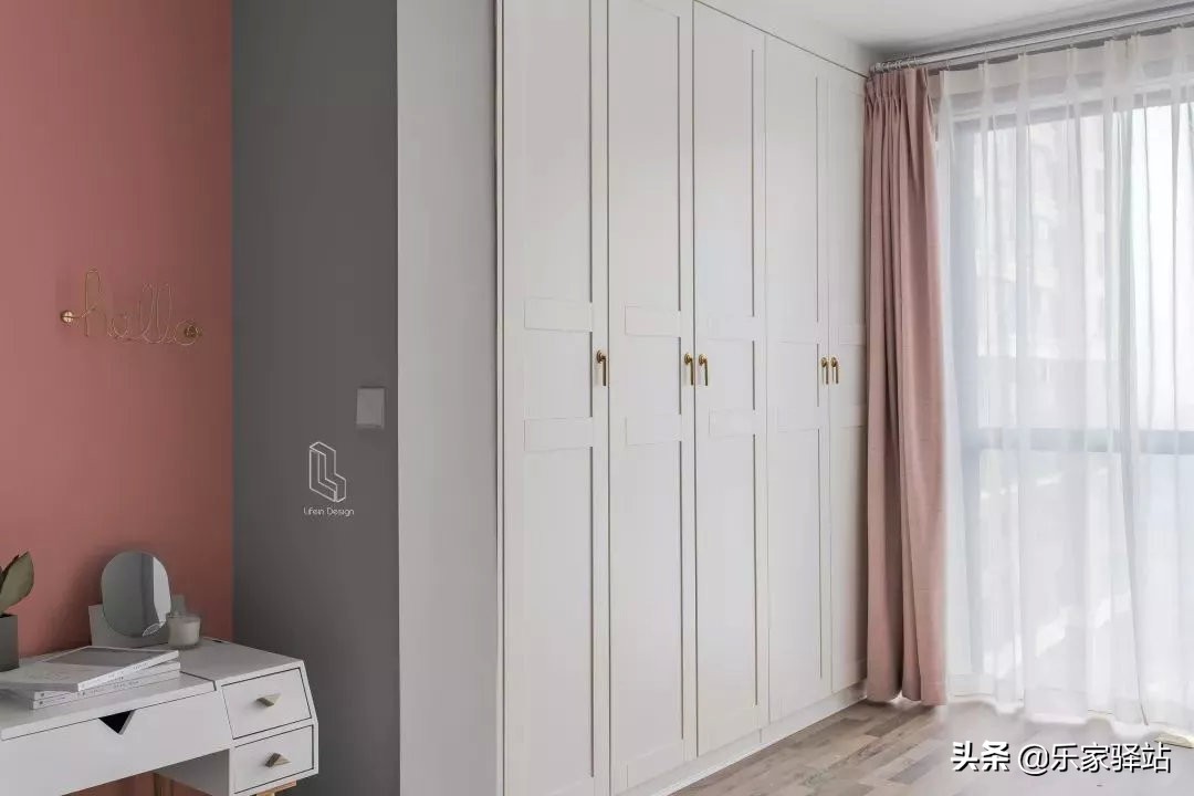 88平米阳台改造衣帽间,通透阳台变衣帽间