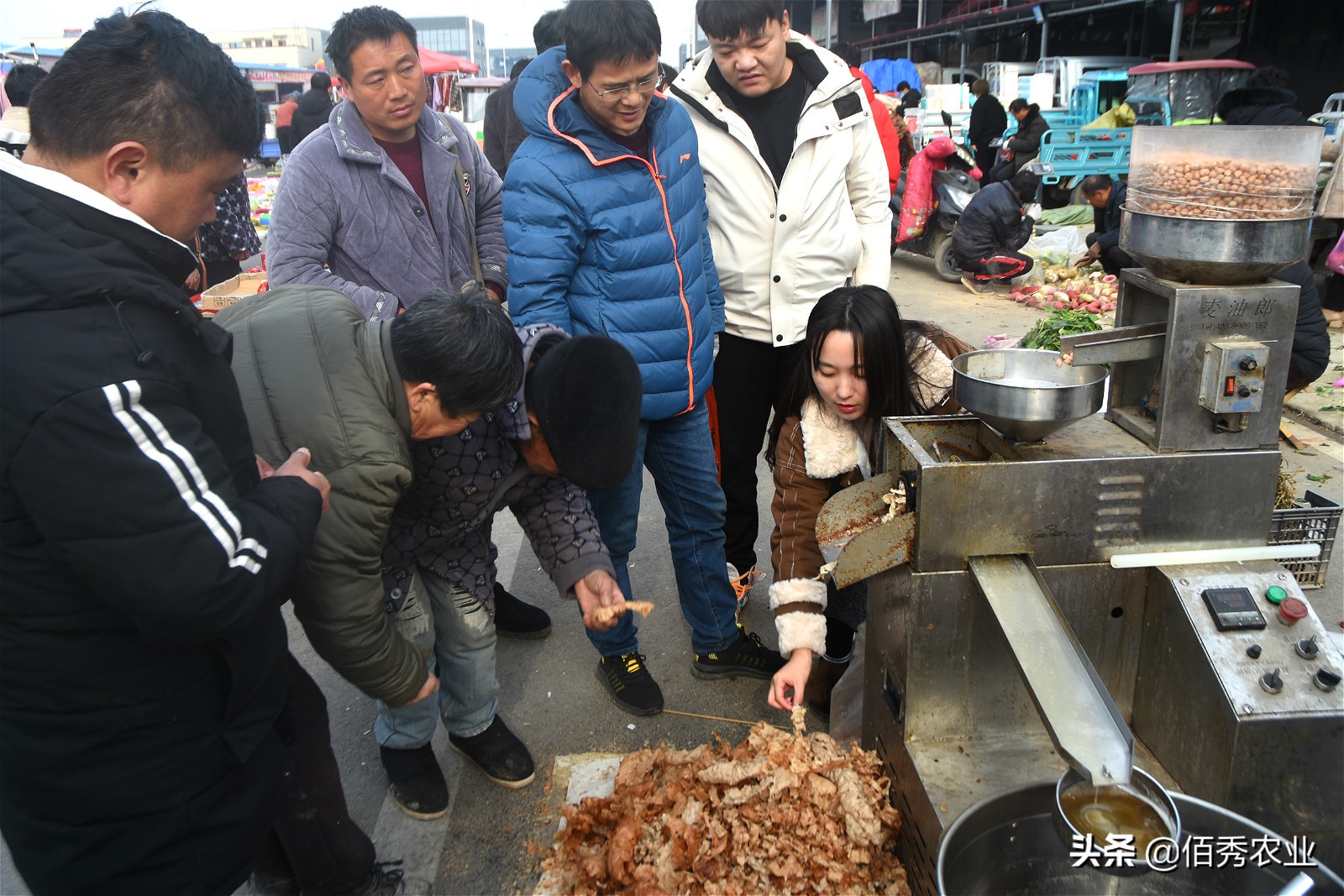 农村土榨的花生油到底能不能吃,农村自榨花生油能吃吗