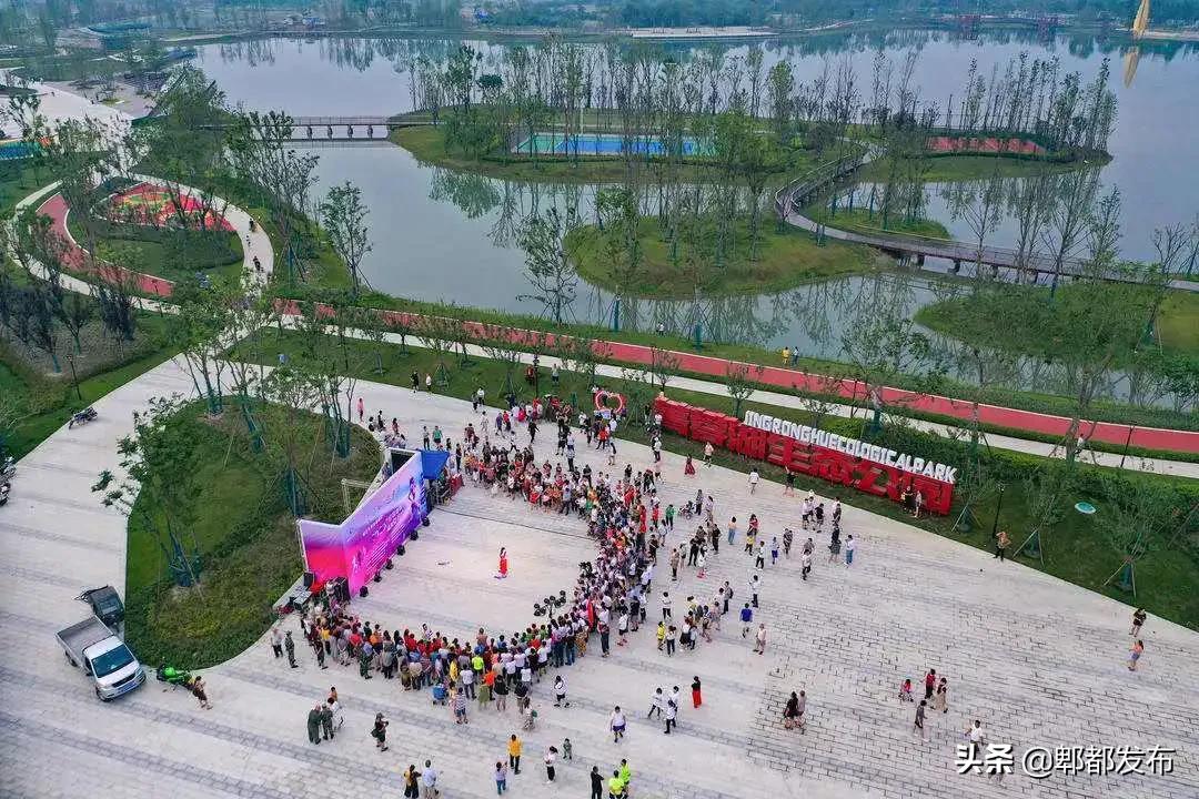 灯光秀奥运夺冠,奥运冠军夜游西安