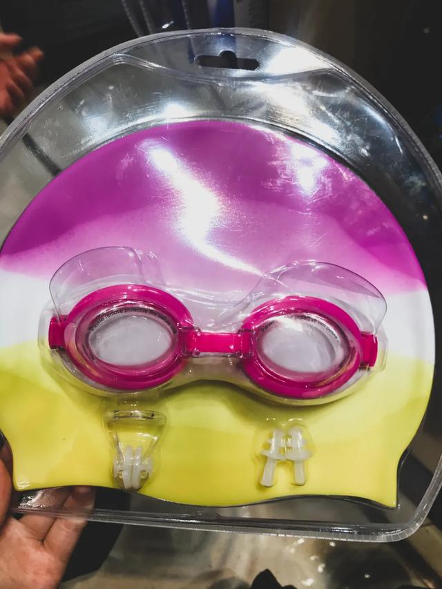 带宝宝游泳有必要吗,带孩子游泳需要带什么